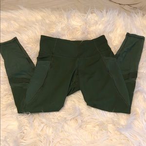 Old Navy Active Mesh Panel Leggings